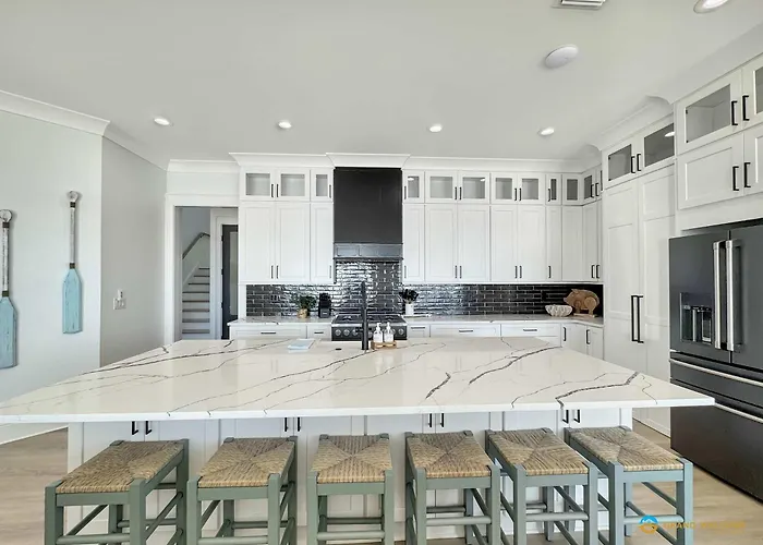 Holiday home Waterfront Luxury For 10 Pool Fireplace
