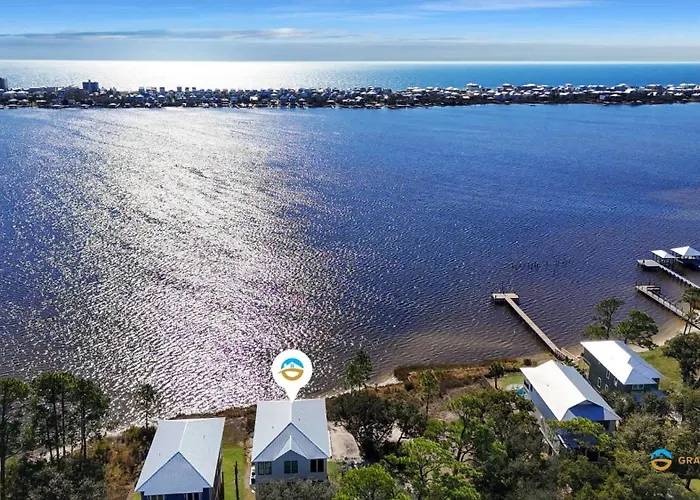 Waterfront Luxury For 10 Pool Fireplace * Gulf Shores